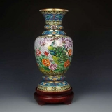 钟连盛 盛世欢歌景泰蓝瓶