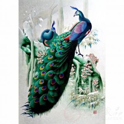 何建英苏绣国礼《孔雀》