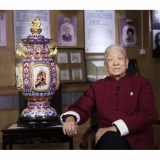 戴嘉林·王习三·五福临门内画景泰蓝宝尊